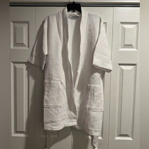 TIRQUAZ white waffle robe